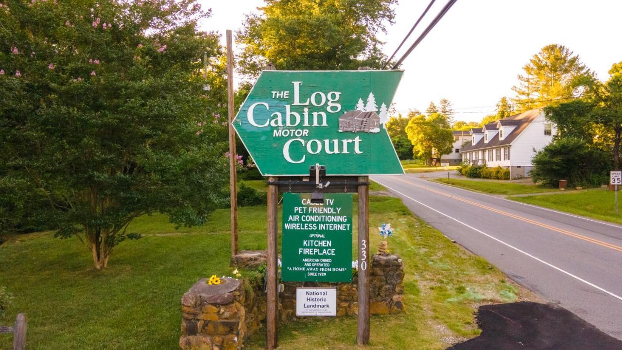 Log Cabin Motor Court Asheville Buitenkant foto